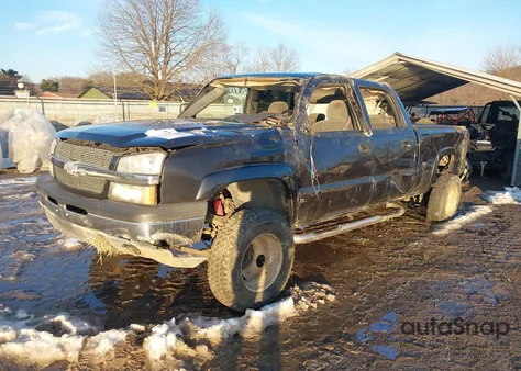 2003 Chevrolet Silverado 1500Hd Ls from USA, damaged, VIN 1GCGC13U93F220135